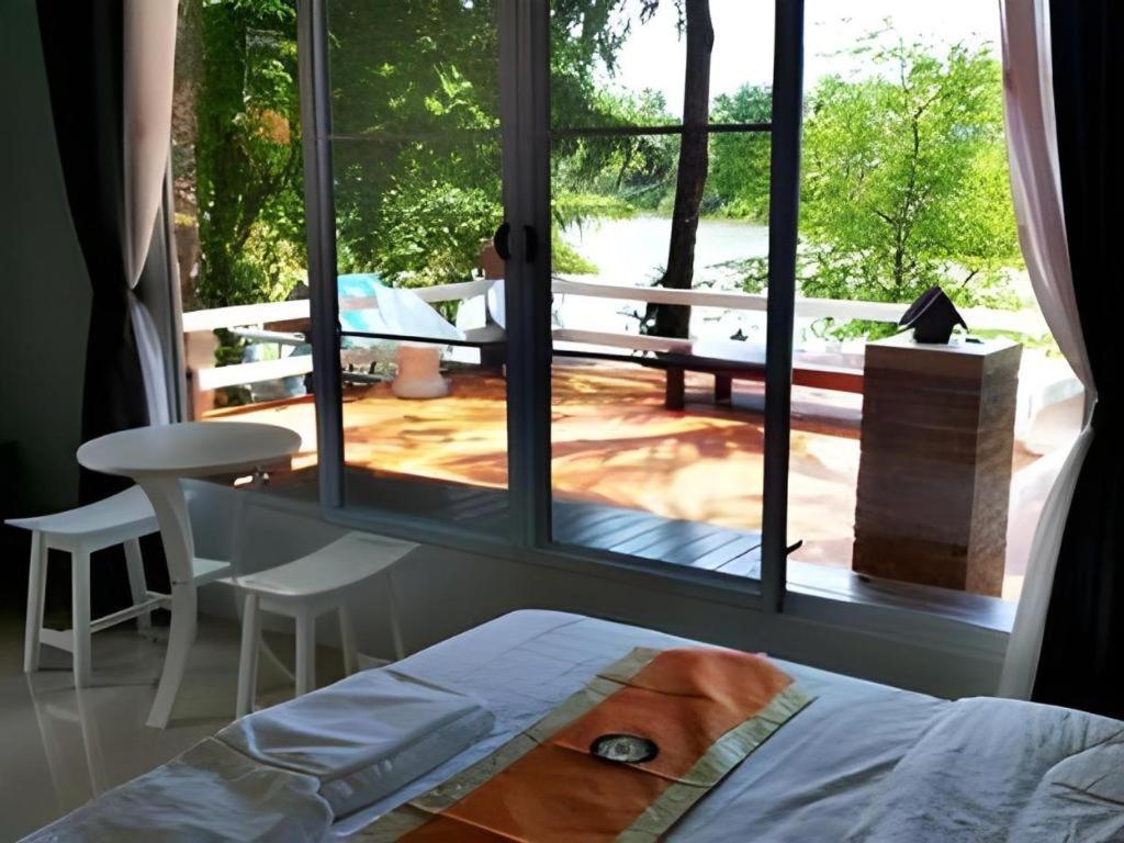 Rommai Rimnaam Resort Ρανόνγκ Εξωτερικό φωτογραφία
