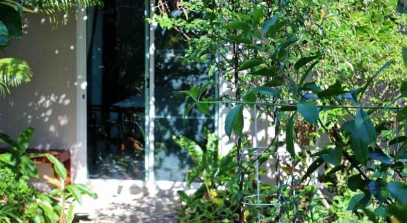 Rommai Rimnaam Resort Ρανόνγκ Εξωτερικό φωτογραφία