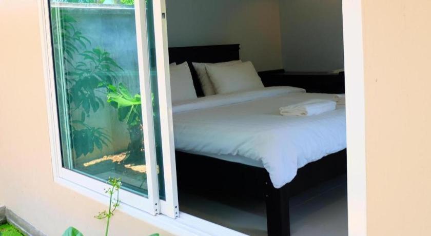 Rommai Rimnaam Resort Ρανόνγκ Εξωτερικό φωτογραφία